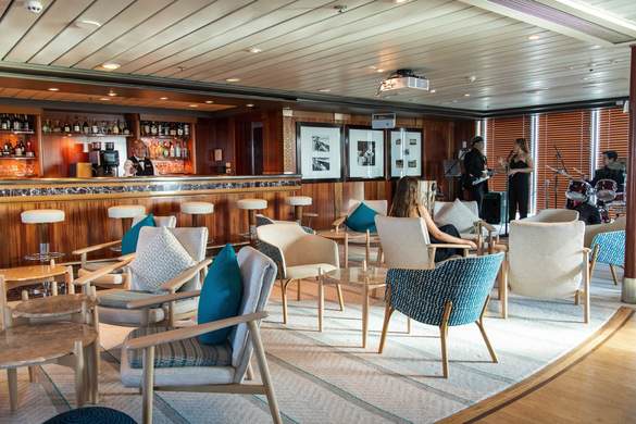 Paul Gauguin Cruises MS Paul Gauguin La Palette 2 ©Paul Gauguin Cruises.jpeg